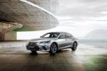 Lexus ES300h F-Sport 2018 года (WW)